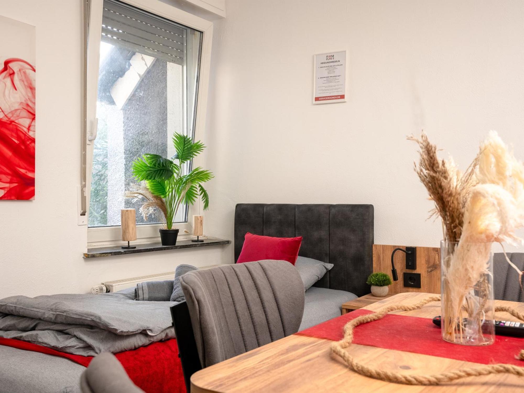 Serviceroom24 - Apartment 4 In Herten Wlan - Smart-Tv - 24-7 Check-In Und Kueche Экстерьер фото