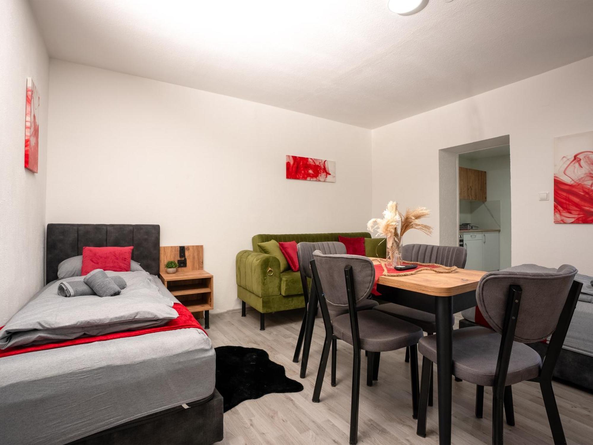 Serviceroom24 - Apartment 4 In Herten Wlan - Smart-Tv - 24-7 Check-In Und Kueche Экстерьер фото